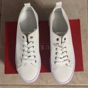 Guess Platform Sneaker
